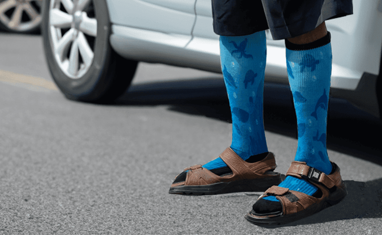 Compression Socks for Road Trips: How They Help During Long Car Rides