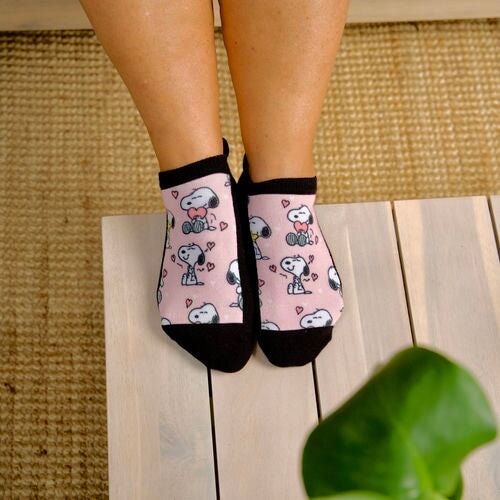 Snoopy Love Ankle Socks