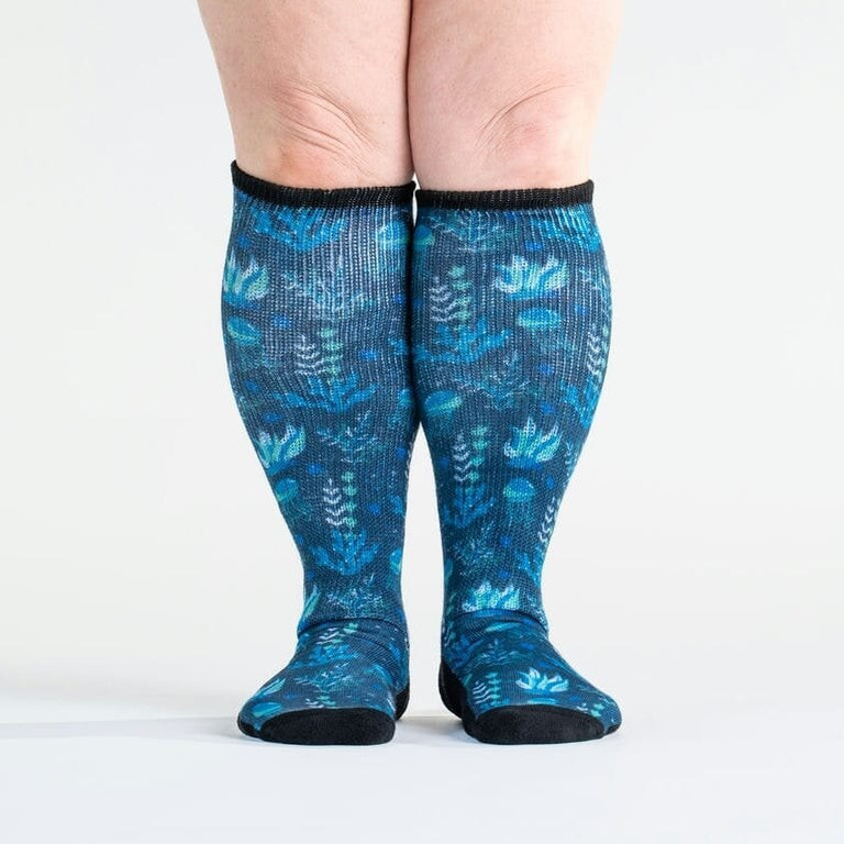 Viasox Jellyfish Blues EasyStretch™ Socks Front View