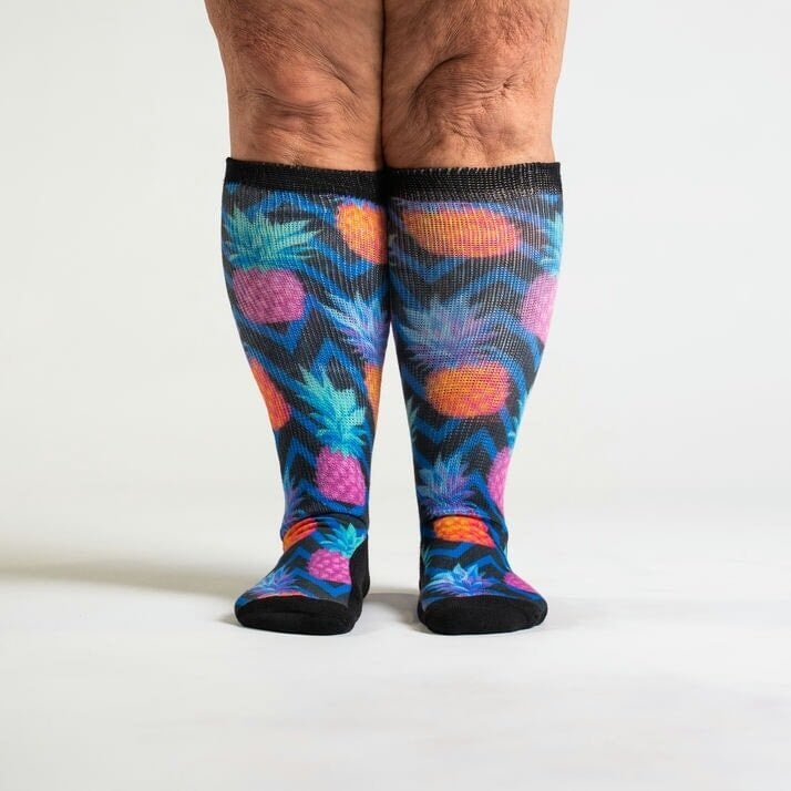 Pineapple Party EasyStretch™ Socks