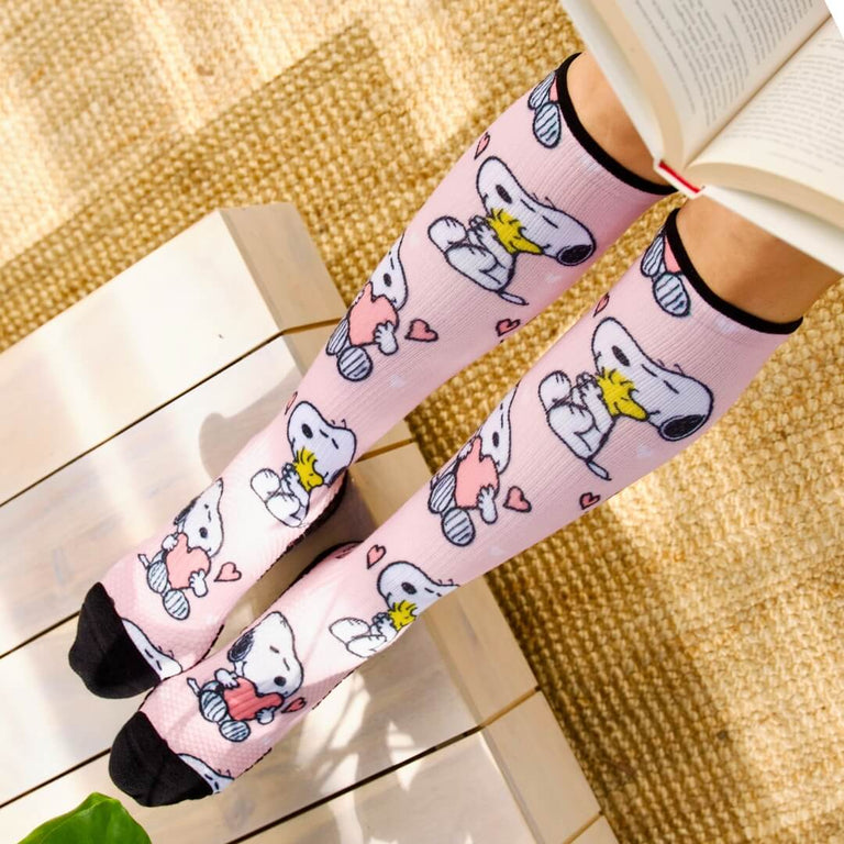 Snoopy heart compression socks